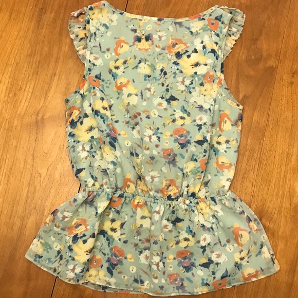 LC Lauren Conrad Watercolor Ruffle Top - Picture 4 of 5